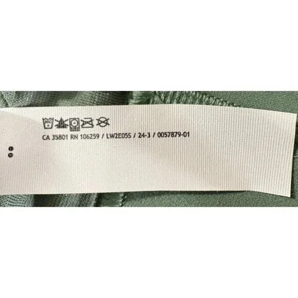 Lululemon License to Train Triangle Bra A/B logo sz 4 color green  GREU NWT $48 - Picture 5 of 9